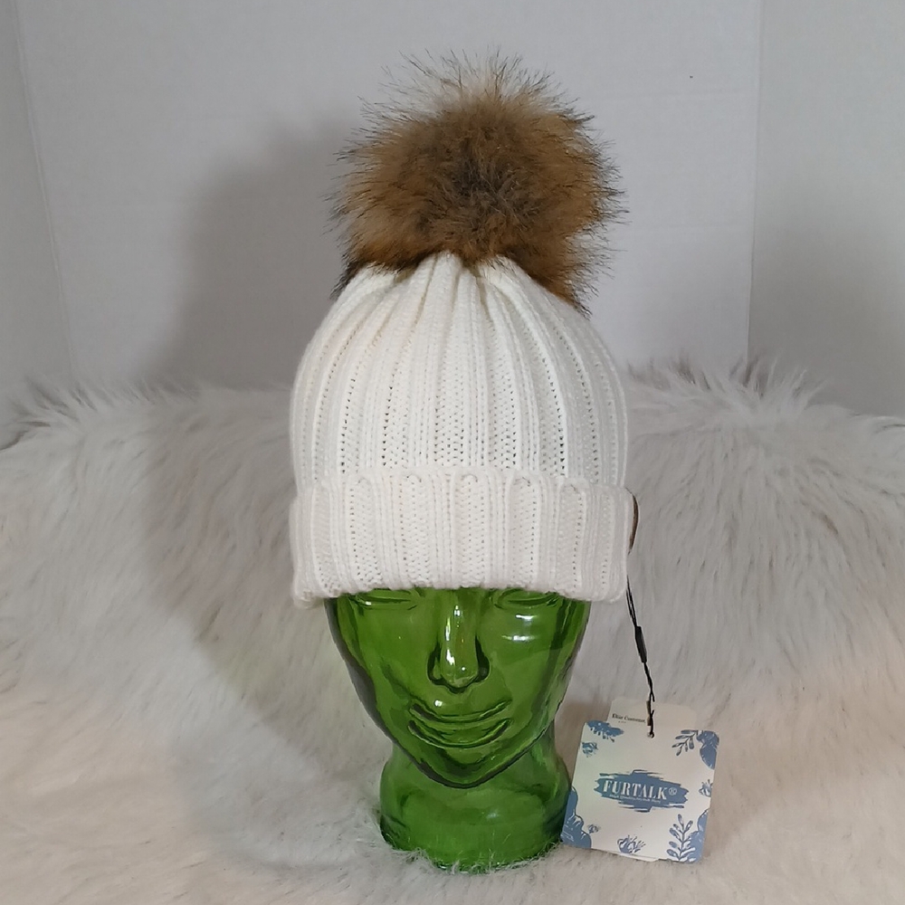 Furtalk White Knit Pom-Pom Beanie Women's
